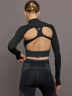 aSMC Mock Neck Sleeves