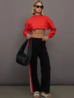 aSMC TrueCasuals Cropped Sportswear Sweatshirt