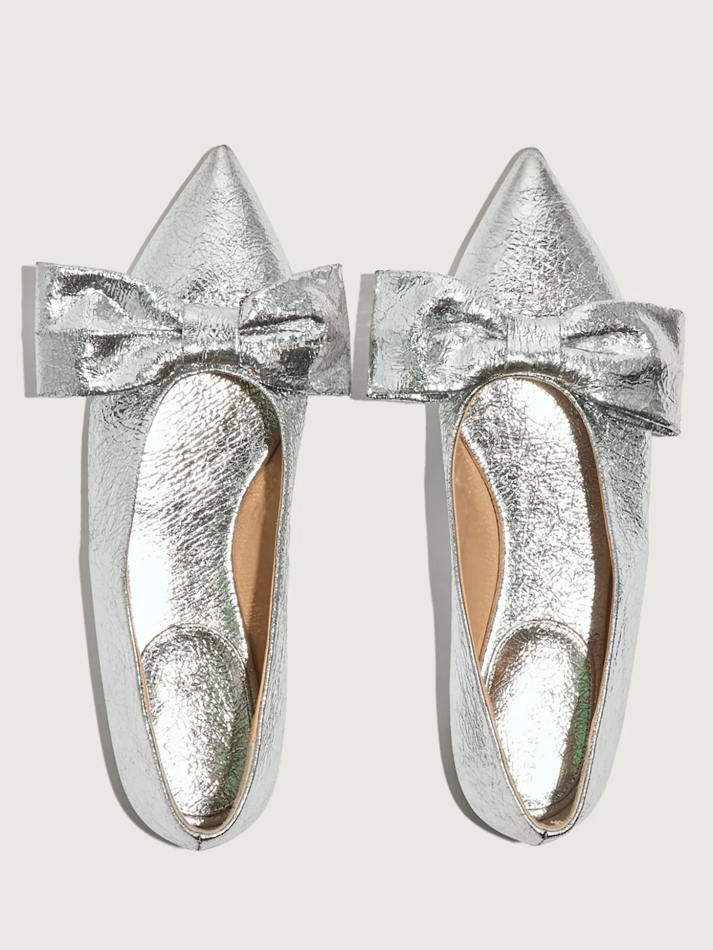 Bow Flat