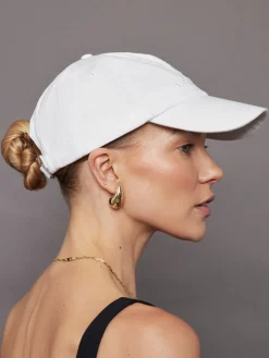 CARBON38 HAT
