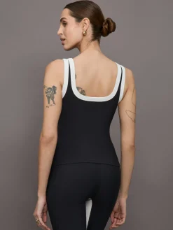 Colorblock Scoop Tank in Melt