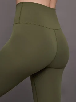 Crochet Legging in Melt