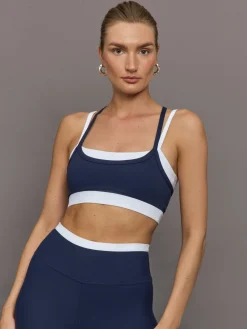 Double Layered Contrast Bra in Melt