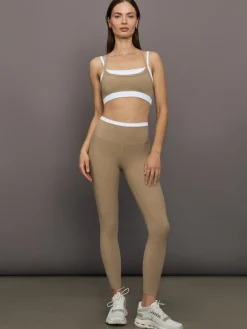 Double Layered Contrast Bra in Melt