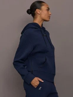 Focus Tech Hoodie