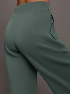 Focus Tech Sweatpants