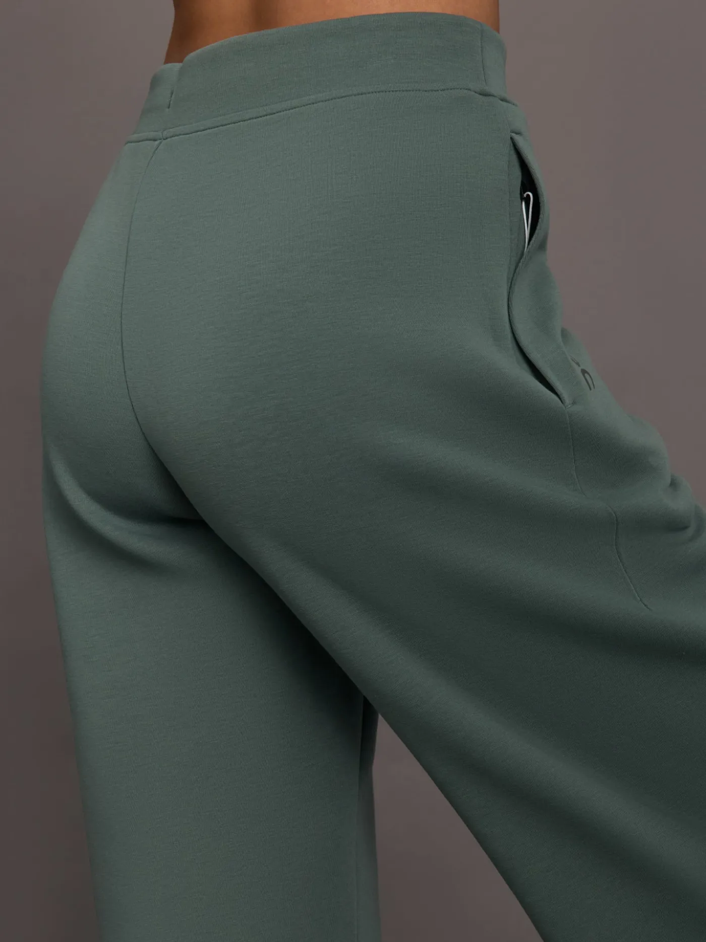 Focus Tech Sweatpants