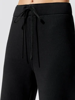 French Terry Capri Sweatpant
