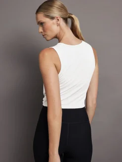 Front Twist Tank