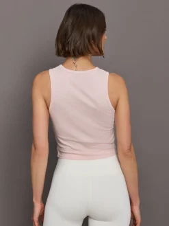 Front Twist Tank