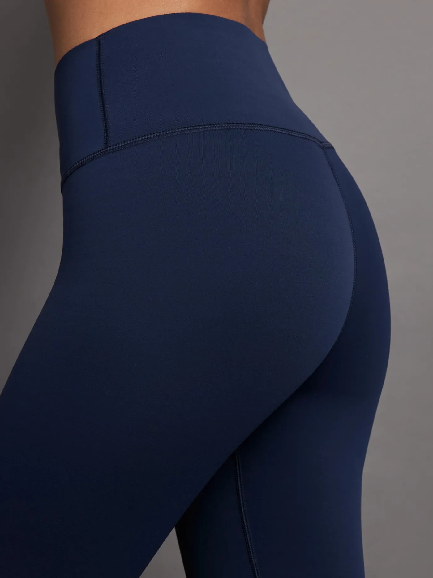 High Rise Full-Length Legging in Diamond Compression