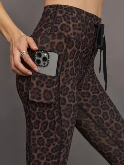 High Rise Sport Pocket Legging in Melt