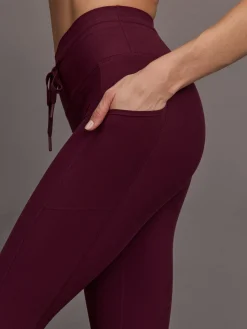 High Rise Sport Pocket Legging in Melt
