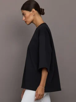 Linette T-Shirt