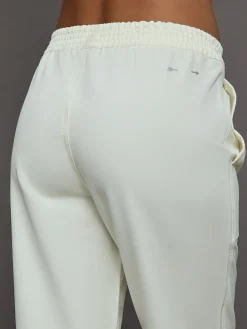 Mansi Paxton Pant
