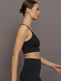 Multi Strap Active Bra in Diamond Compression