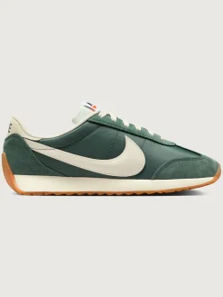 Nike Pacific