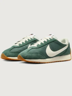 Nike Pacific