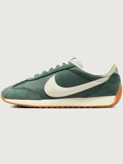 Nike Pacific