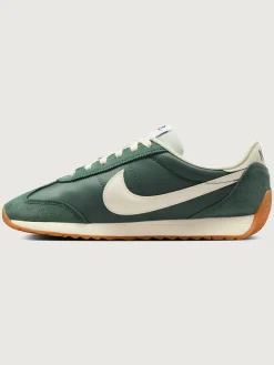 Nike Pacific