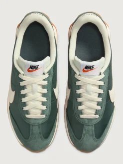 Nike Pacific