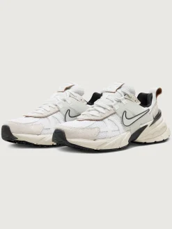 Nike V2K Run