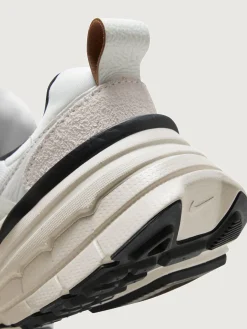 Nike V2K Run