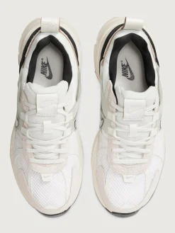 Nike V2K Run
