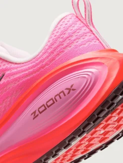 Nike Vomero Plus