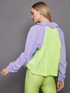Pleated Back Running Jacket