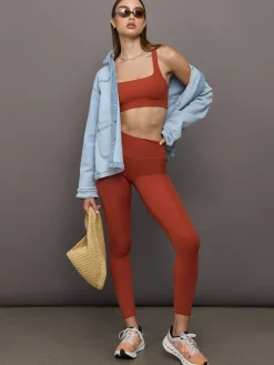 Racerback Bra in Ribbed Melt