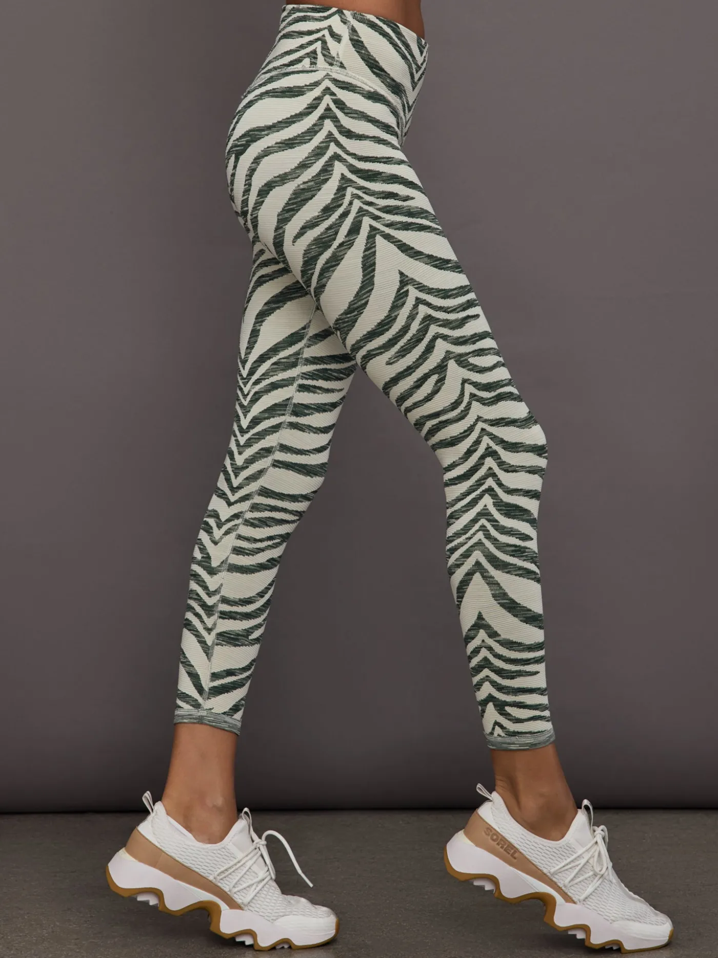 Reversible 25in High Midi Pant