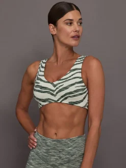 Reversible Isaac Bra