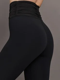 Ruched Mesh Legging in Melt