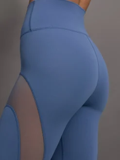 Sheer Spliced Legging in Melt