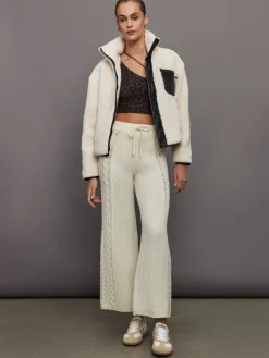 Silvia Pant