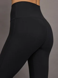 Split Front Legging in Melt