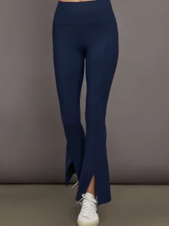 Split Front Legging in Melt