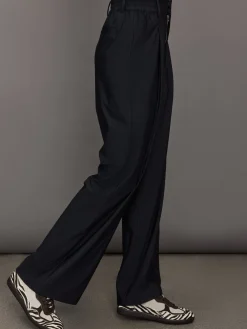 Stretch Woven Pant