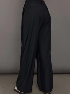Stretch Woven Pant