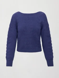 Twist Pullover