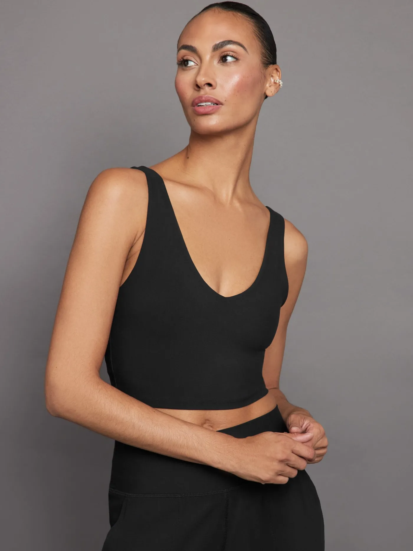 V-Neck Longline Bra in Melt