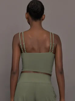 V-Neck Tank in Melt