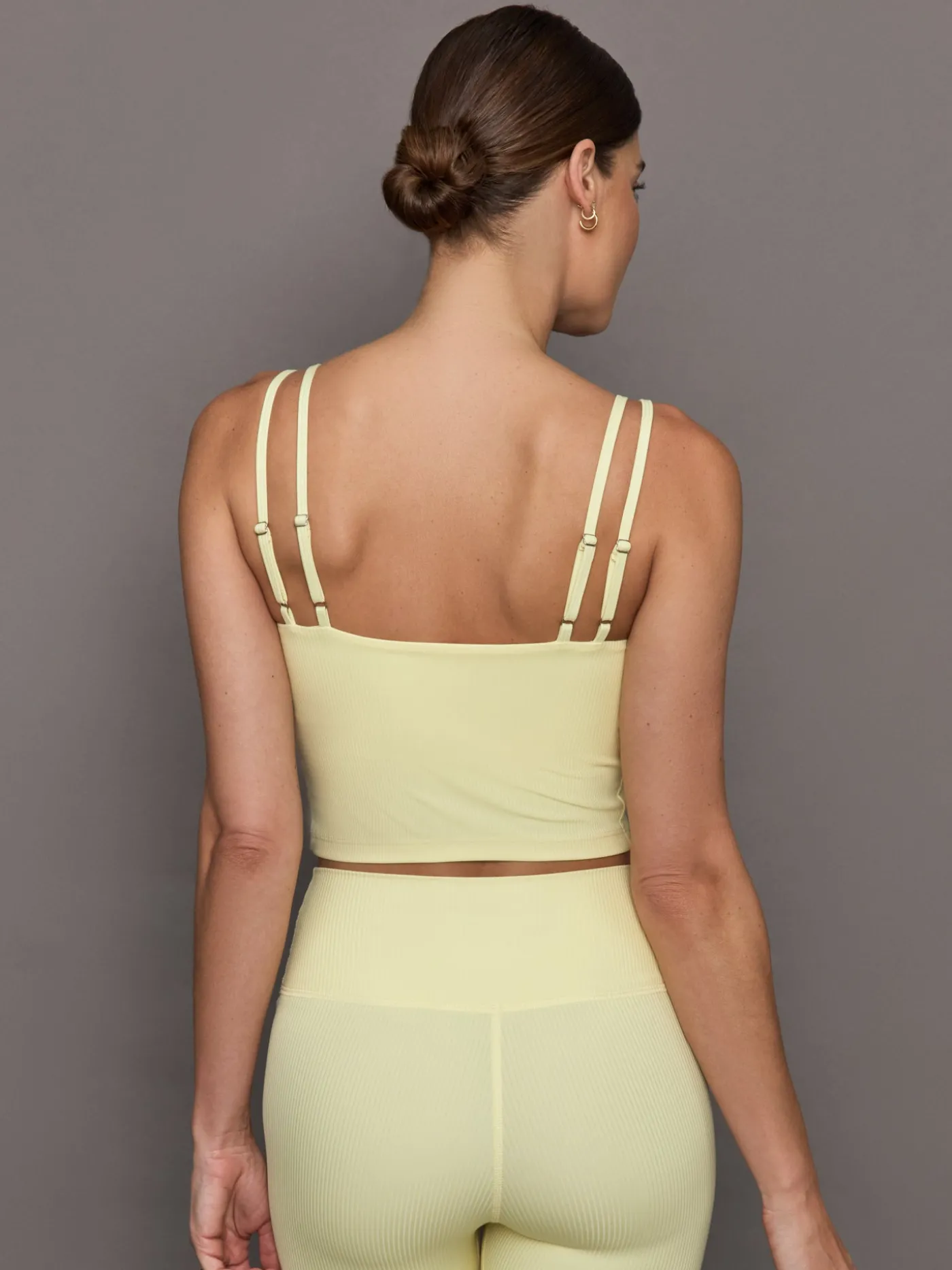 V-Neck Tank in Ribbed Melt